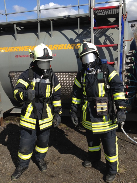 Zwei Einsatzkräfte der Bellnhäuser Wehr konnten bereits damit üben!